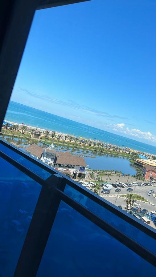 Orbi City Lux Apartment Batumi Exteriör bild